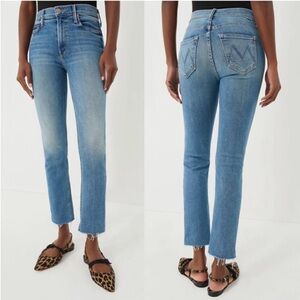 • Mother Denim • The Mid Rise Dazzler Ankle Fray Jeans
Riding The Cliffside Blue